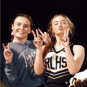 Meet your Posher, Kennedy